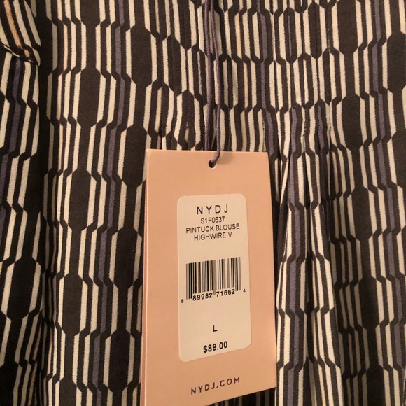 Pattern blouse - Picture 2 of 2